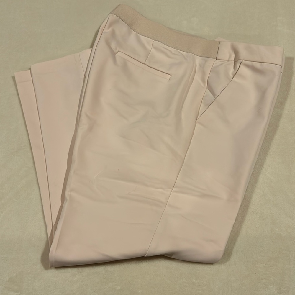 Amanda + Chelsea Light pink ankle/capri pants